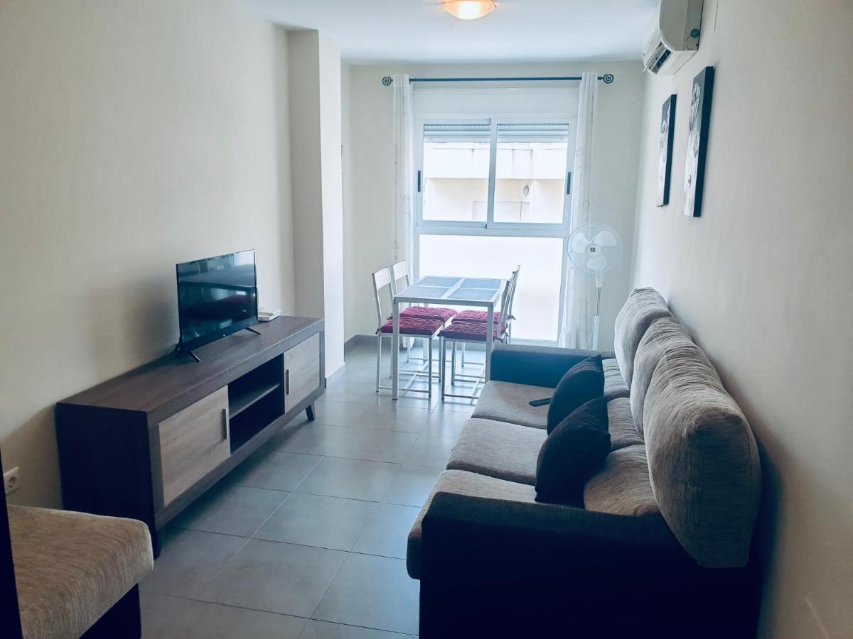 Nice And New Furnished Apartments In Torrevieja Centre Exterior foto