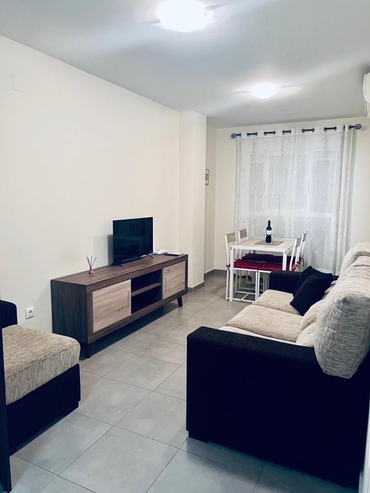 Nice And New Furnished Apartments In Torrevieja Centre Exterior foto